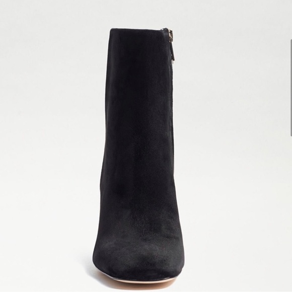 NIB Sam Edelman Black Suede Block Heel Ankle Bootie - Picture 4 of 8